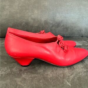 Women’s Red Dress Shoes
